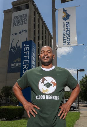 Jefferson Community & Technical College student Brandon Weathers was selected in 2017 to participate in the 15K-Jefferson Rise Together Initiative, a program from 15,000 Degrees, a Louisville nonprofit dedicated to increasing the number of African American degree-holders in the city.