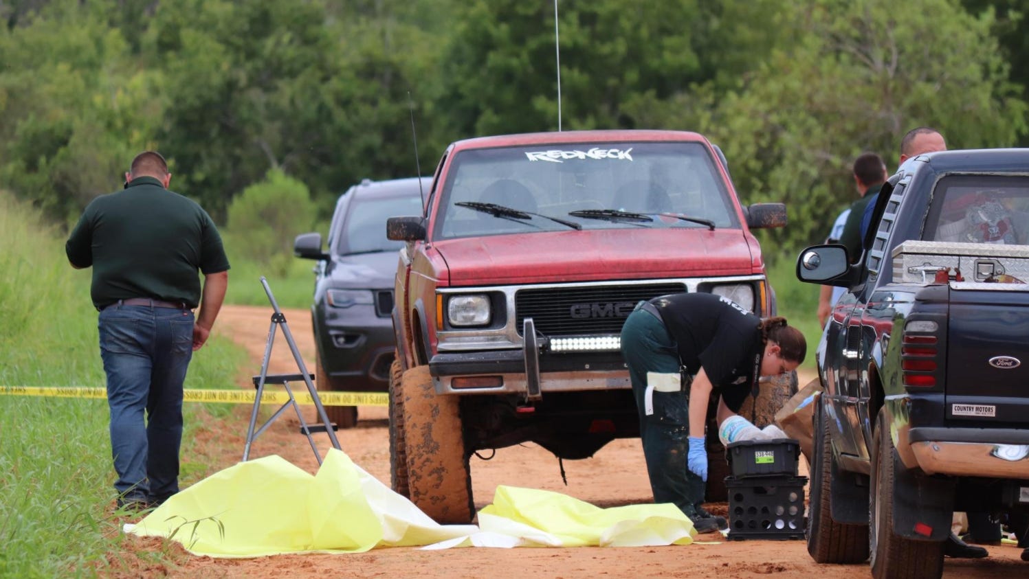 Manhunt For Killers Of 3 Florida Friends On Fishing Trip What We Know