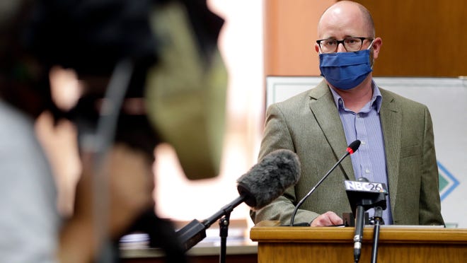 Green Bay Mayor Eric Genrich Announces Plans For Face Mask Requirement