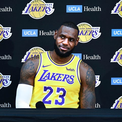 LeBron James meeting with the media in 2018.