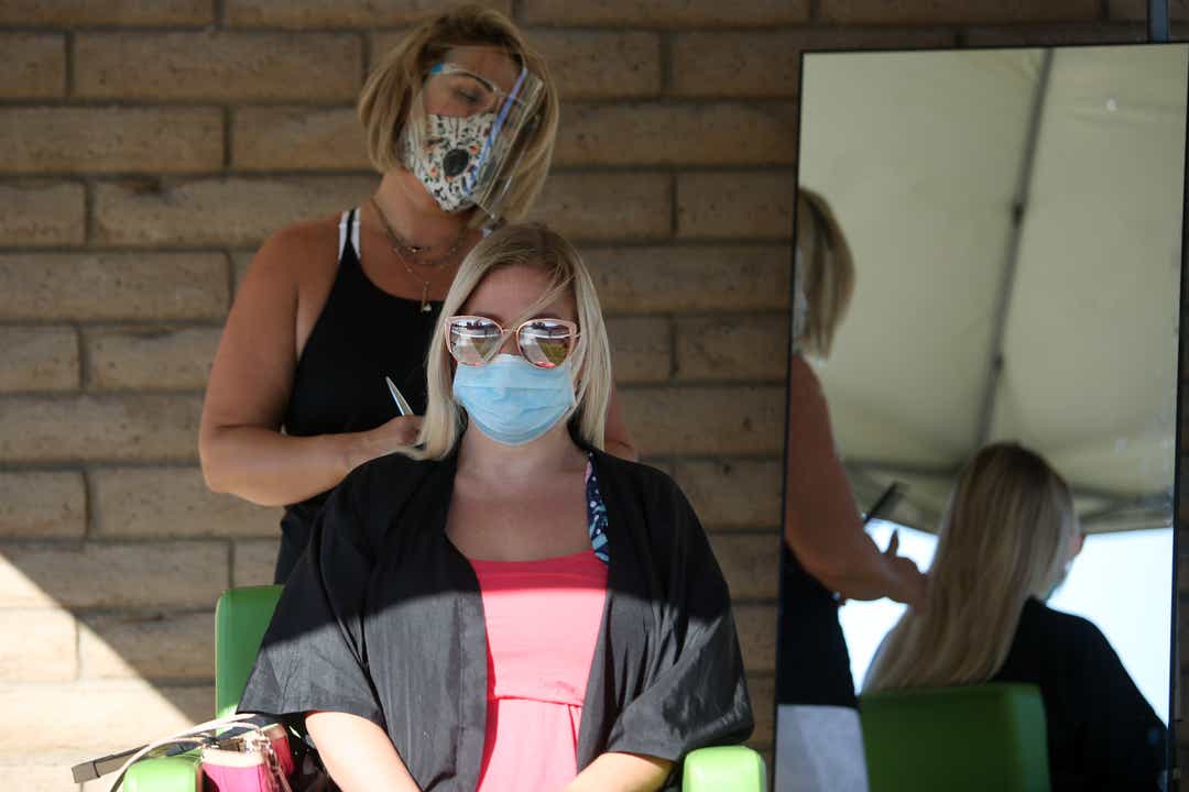 COVID-19 mandates: Coachella Valley salons, gyms find ways to bring business outdoors amid heat - Desert Sun