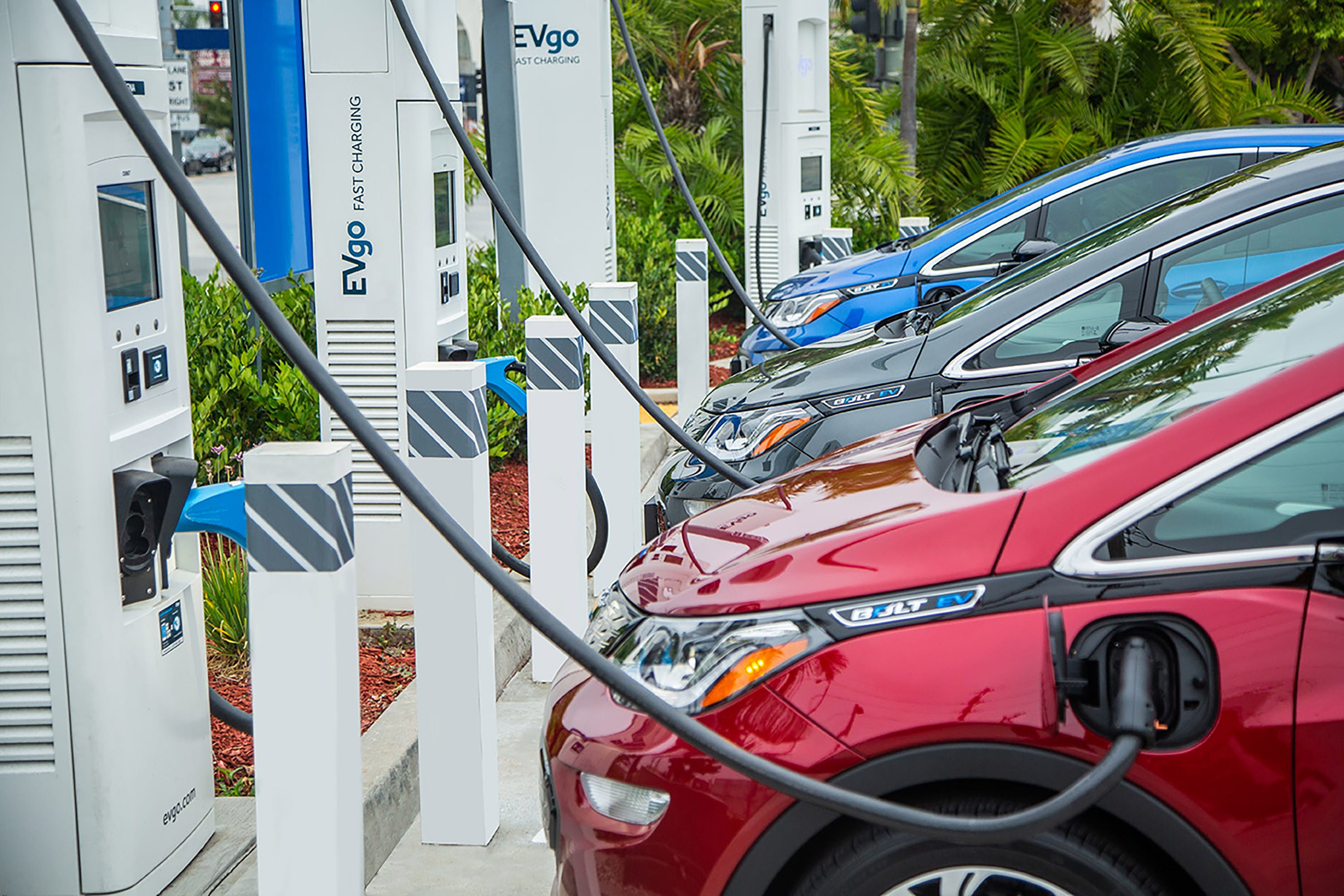 Oklahoma prepares to tax commercial EV charging stations – Oklahoma Energy  Today