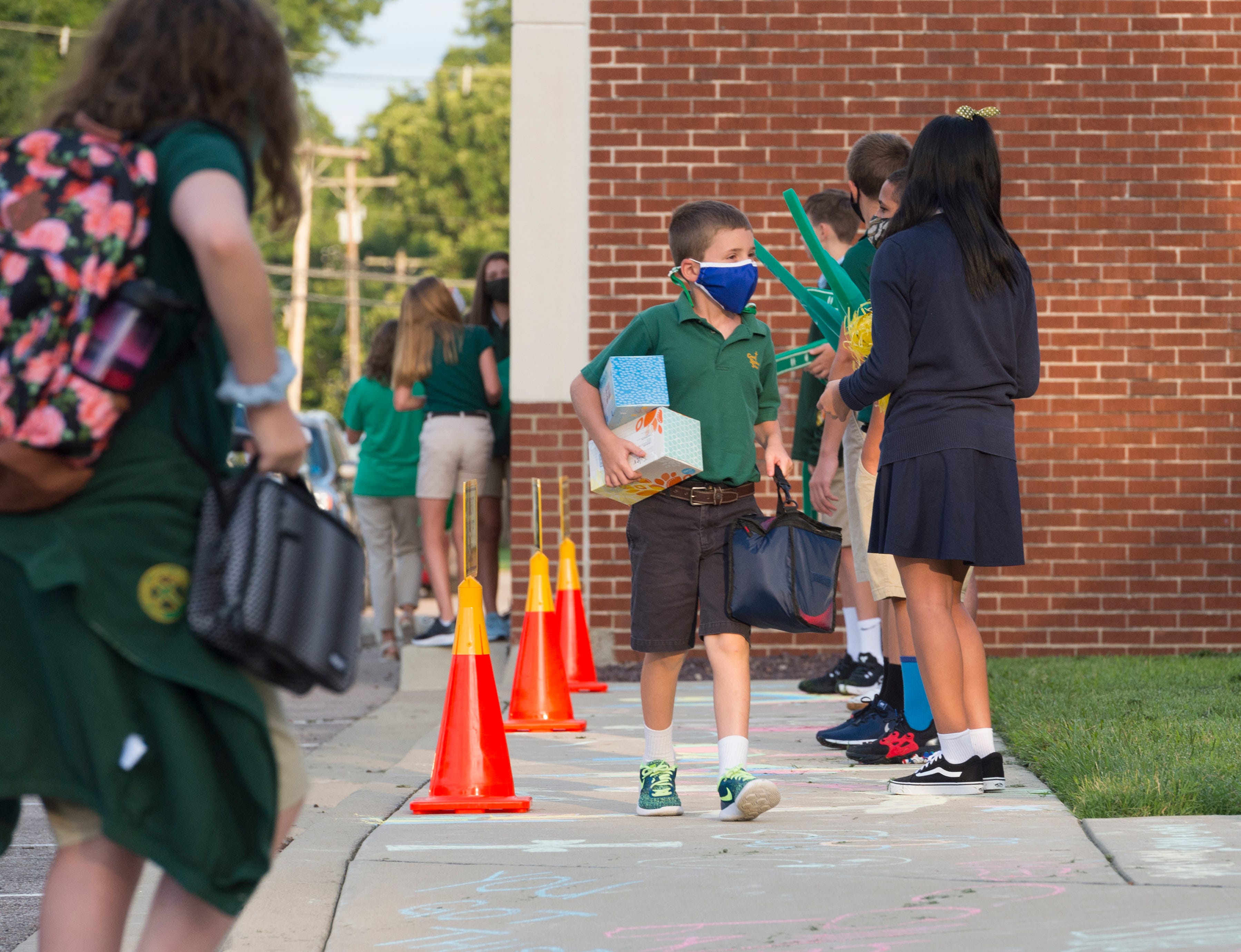 evsc-school-board-approves-new-school-calendar-discusses-reopening