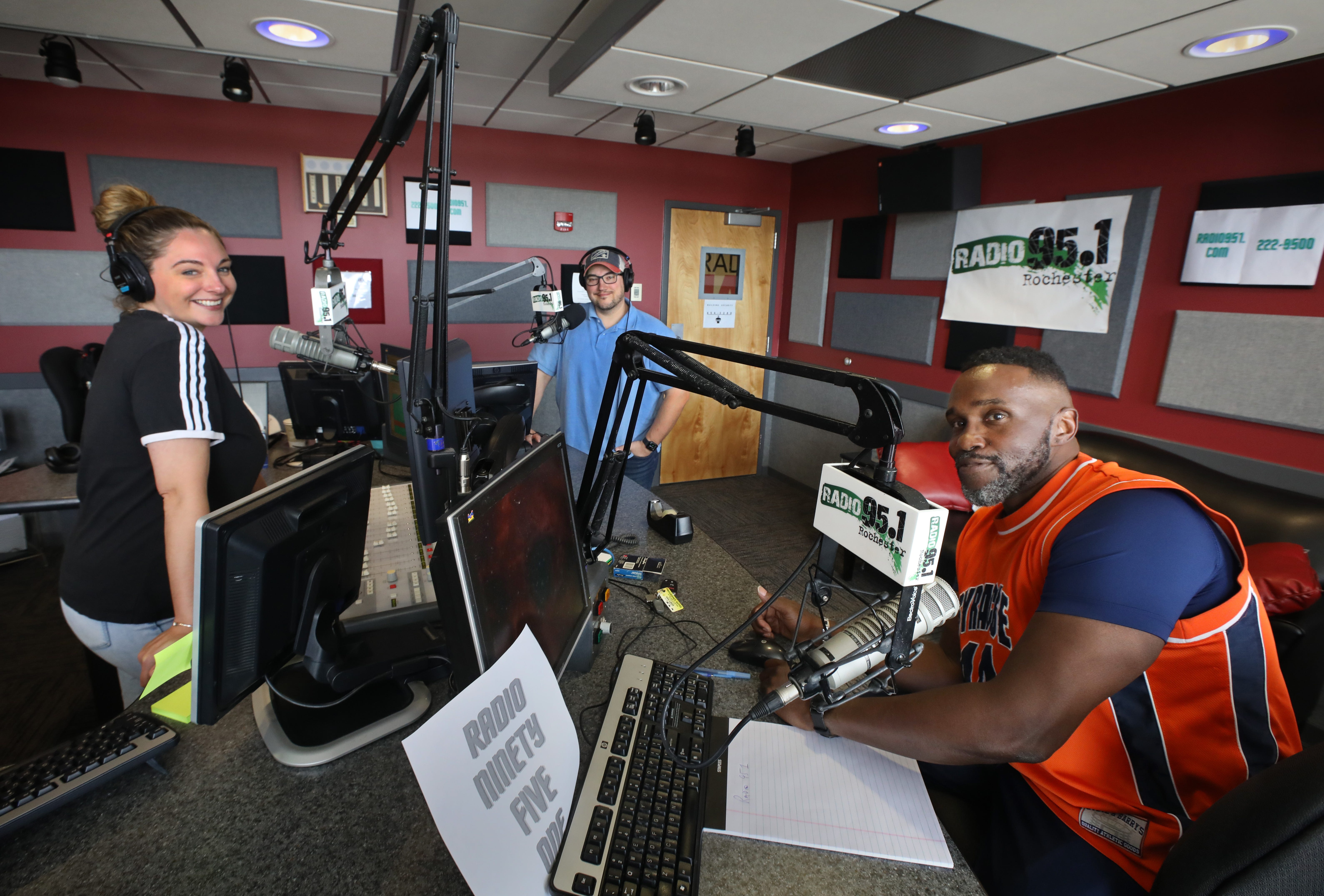 Earl David Reed, Megan Carter, Pat McMahon now on 'The Big