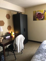 Another look at Bailey Hedges' hotel-room-turned-dorm-room at the Wyndham University Center.