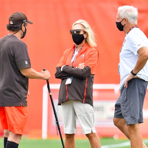 Browns team owners Dee Haslam and Jimmy Haslam of 