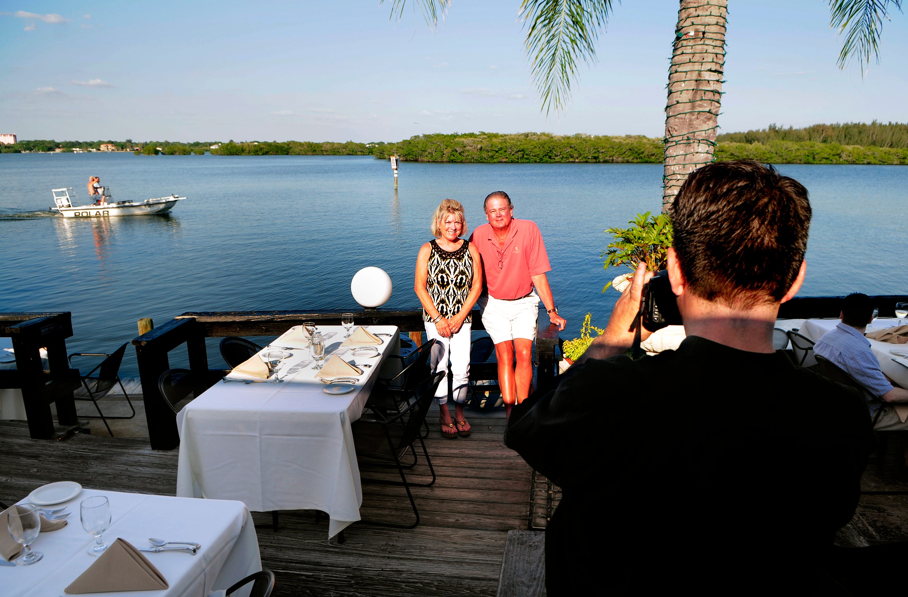 Best waterfront restaurants in Sarasota area with outdoor seating