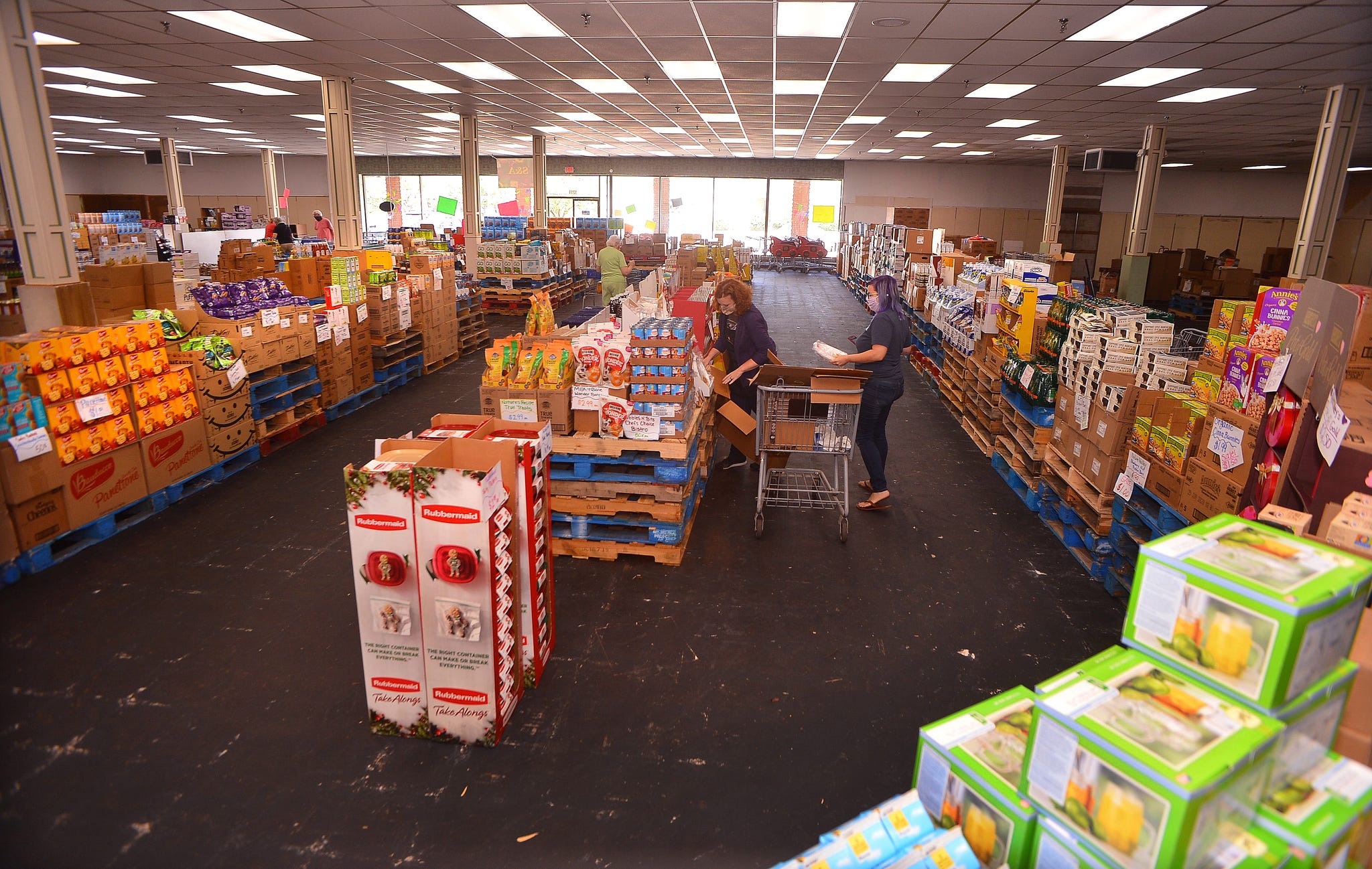 S&A Discount Grocery opens in Spartanburg