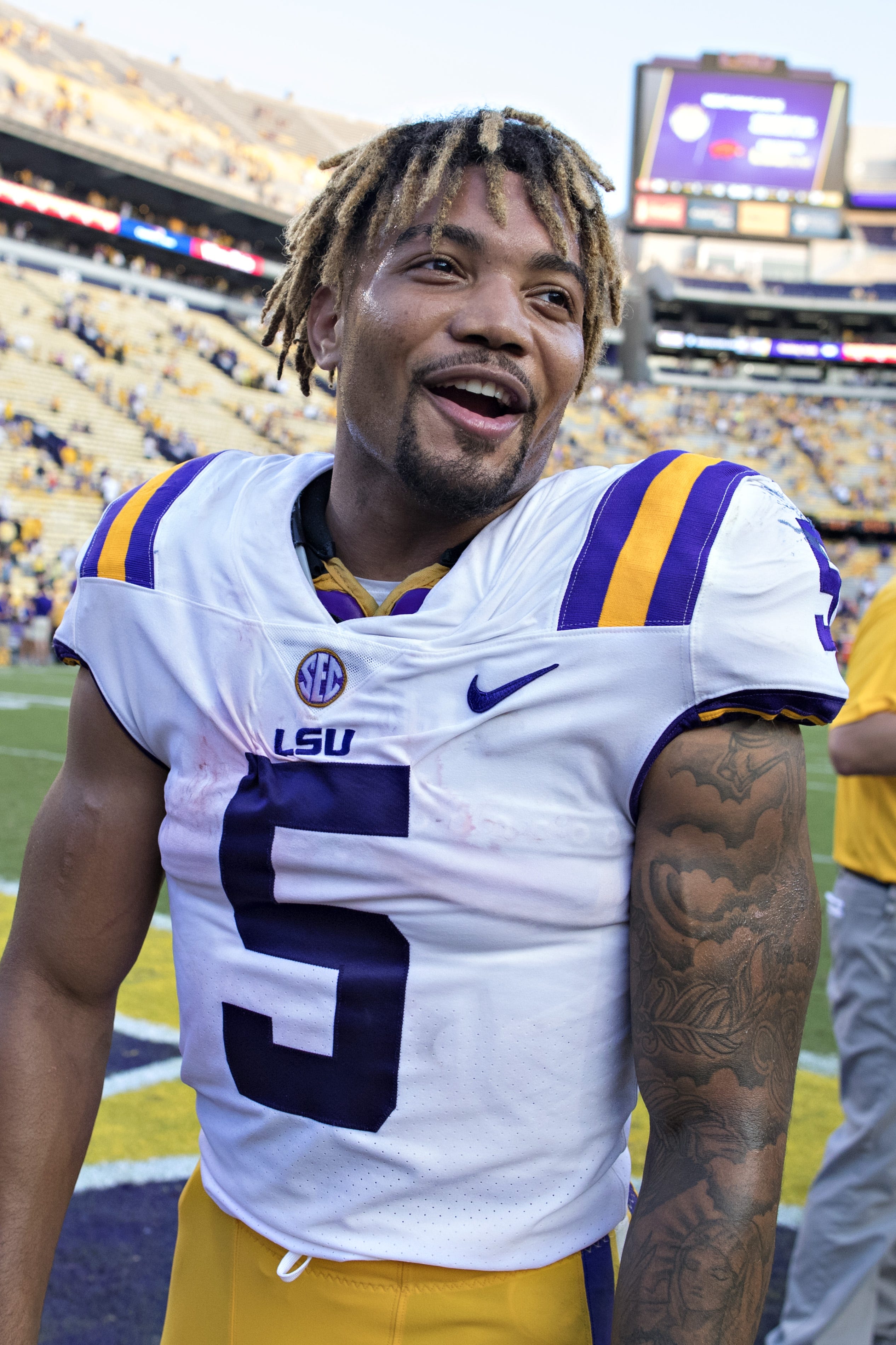 derrius guice lsu jersey