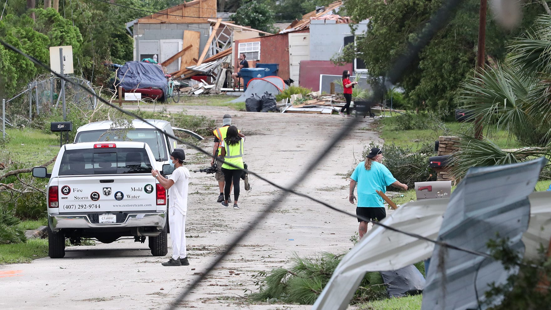 DeLand residents share experiences of surviving tornado