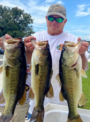 Darrell Cranor took second place with 17.70 pounds during the Lakeland Bassmasters Draw tournament Aug. 16 on the Harris Chain. [ PROVIDED BY JAYSON HOOVEN ]
