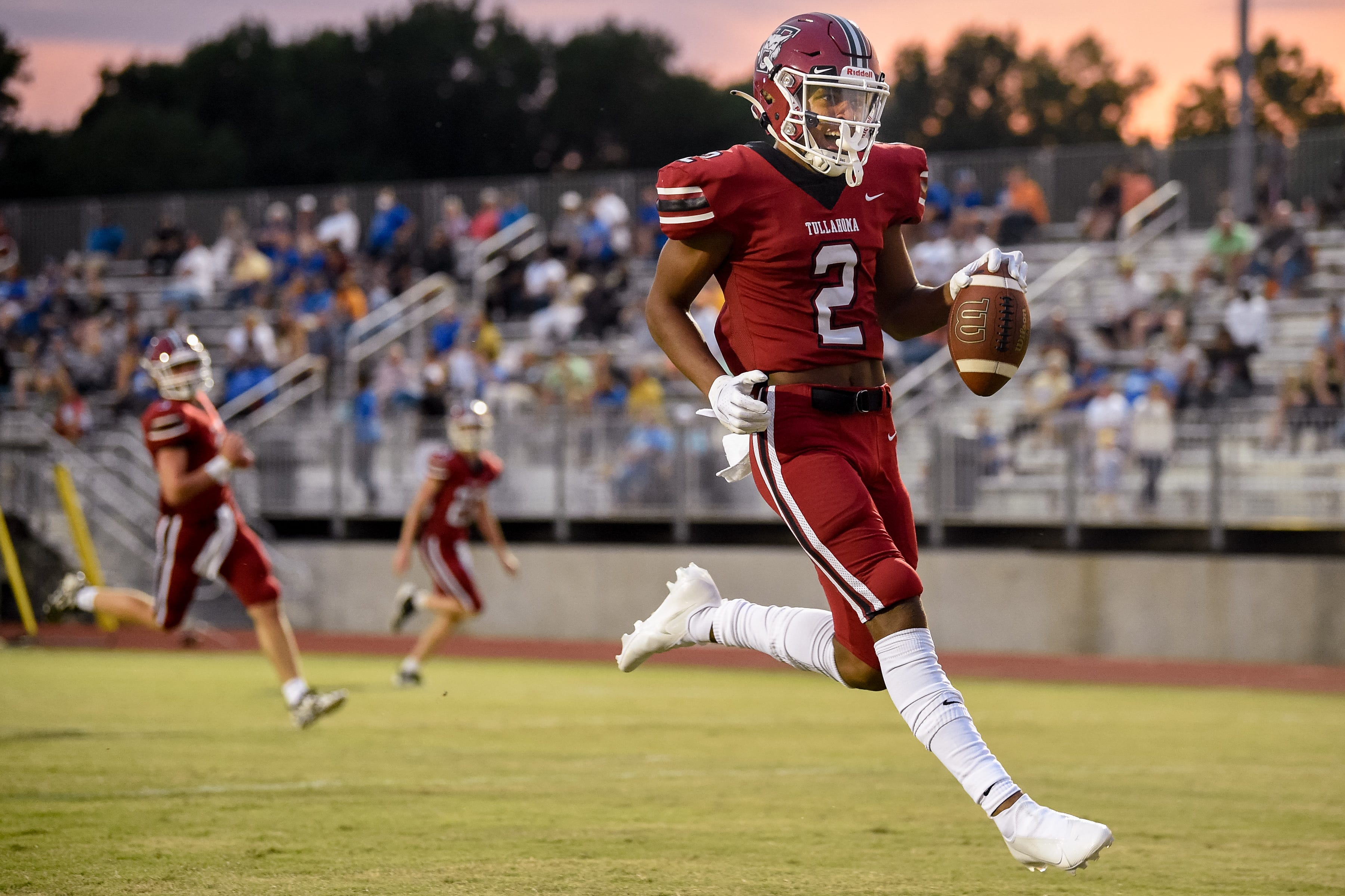 High school football: Tullahoma opens season with 38-13 rout of Shelbyville