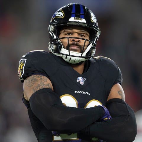 Earl Thomas III (29) reacts after hitting New Engl