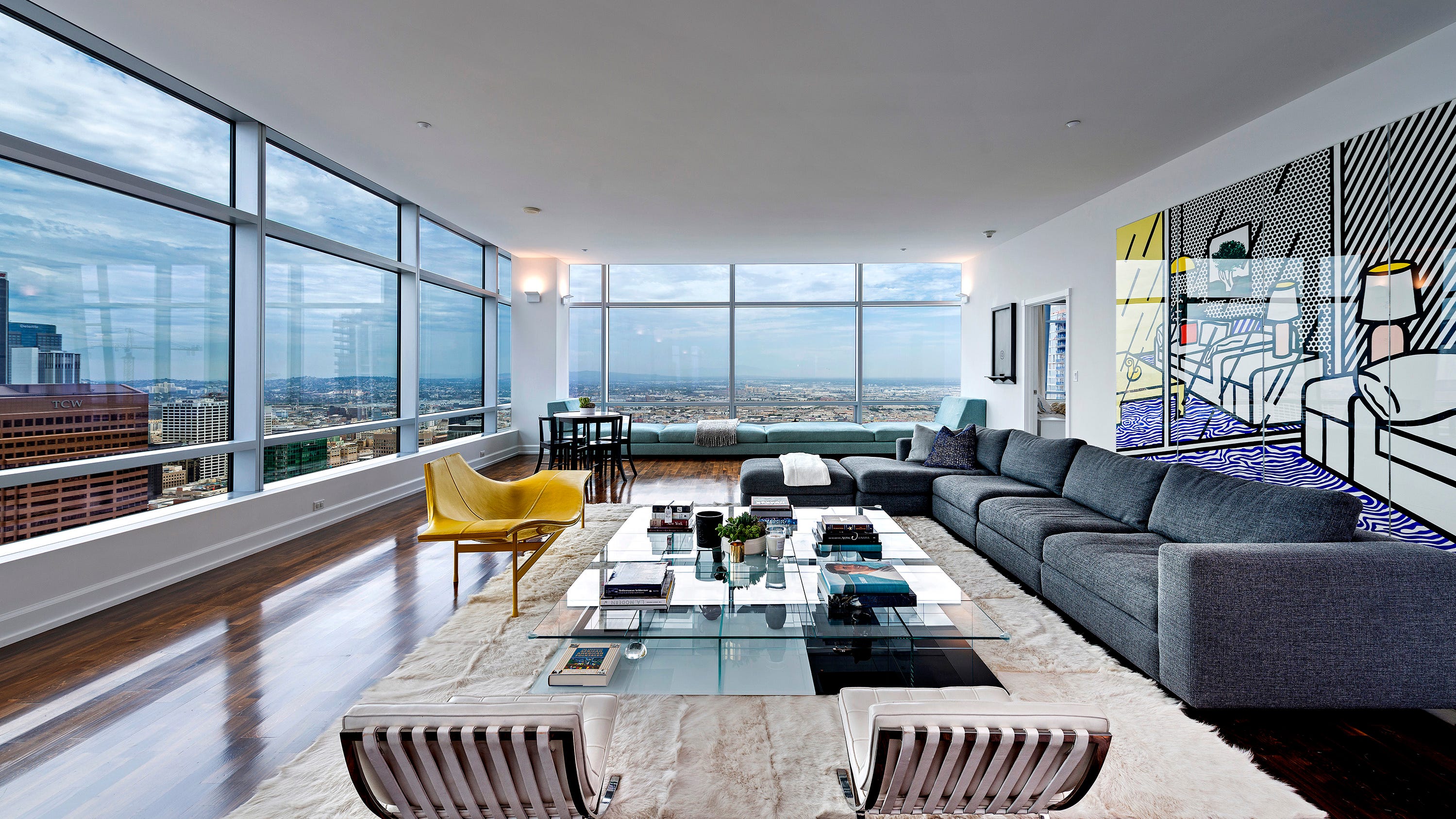 Celebrity Hot Properties Purge Producer To Sell La Penthouse