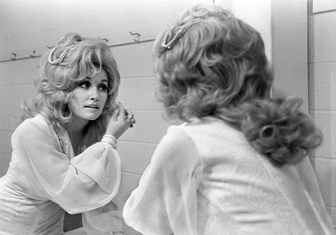 Dolly Parton Turns 75 Her Best Usa Today Interview Moments