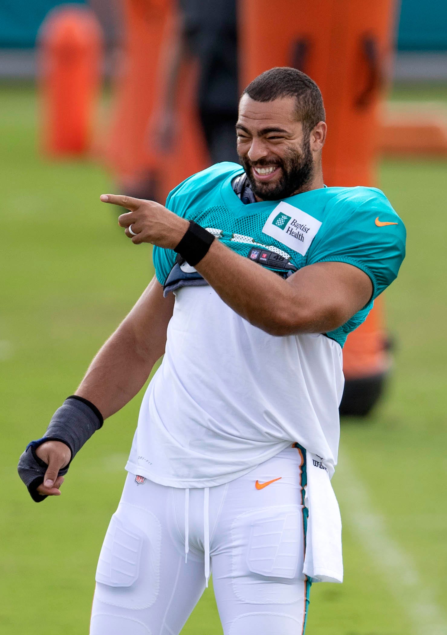 kyle van noy dolphins jersey