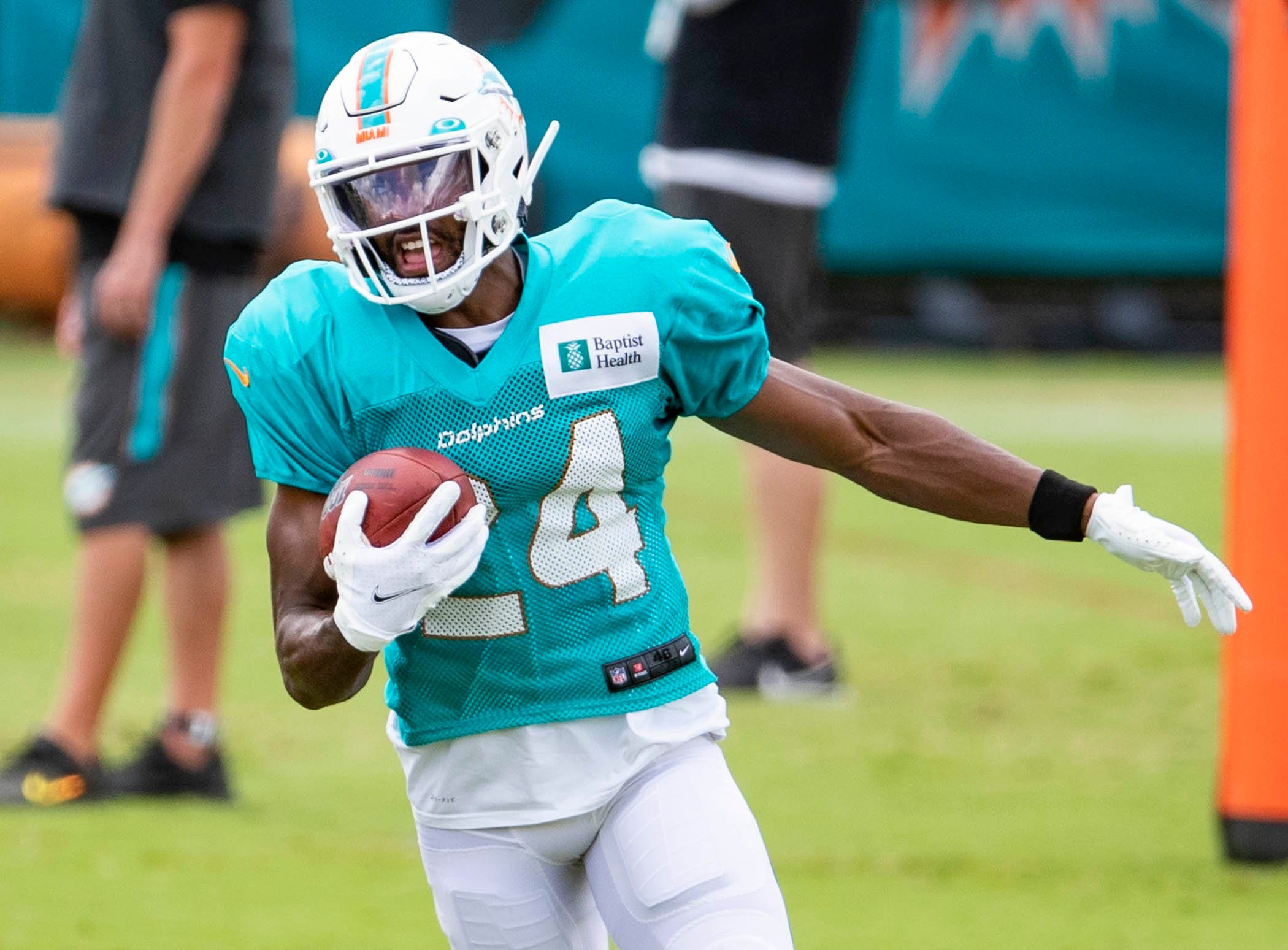 Miami Dolphins: All the ways Byron Jones is a Brian Flores 'guy'