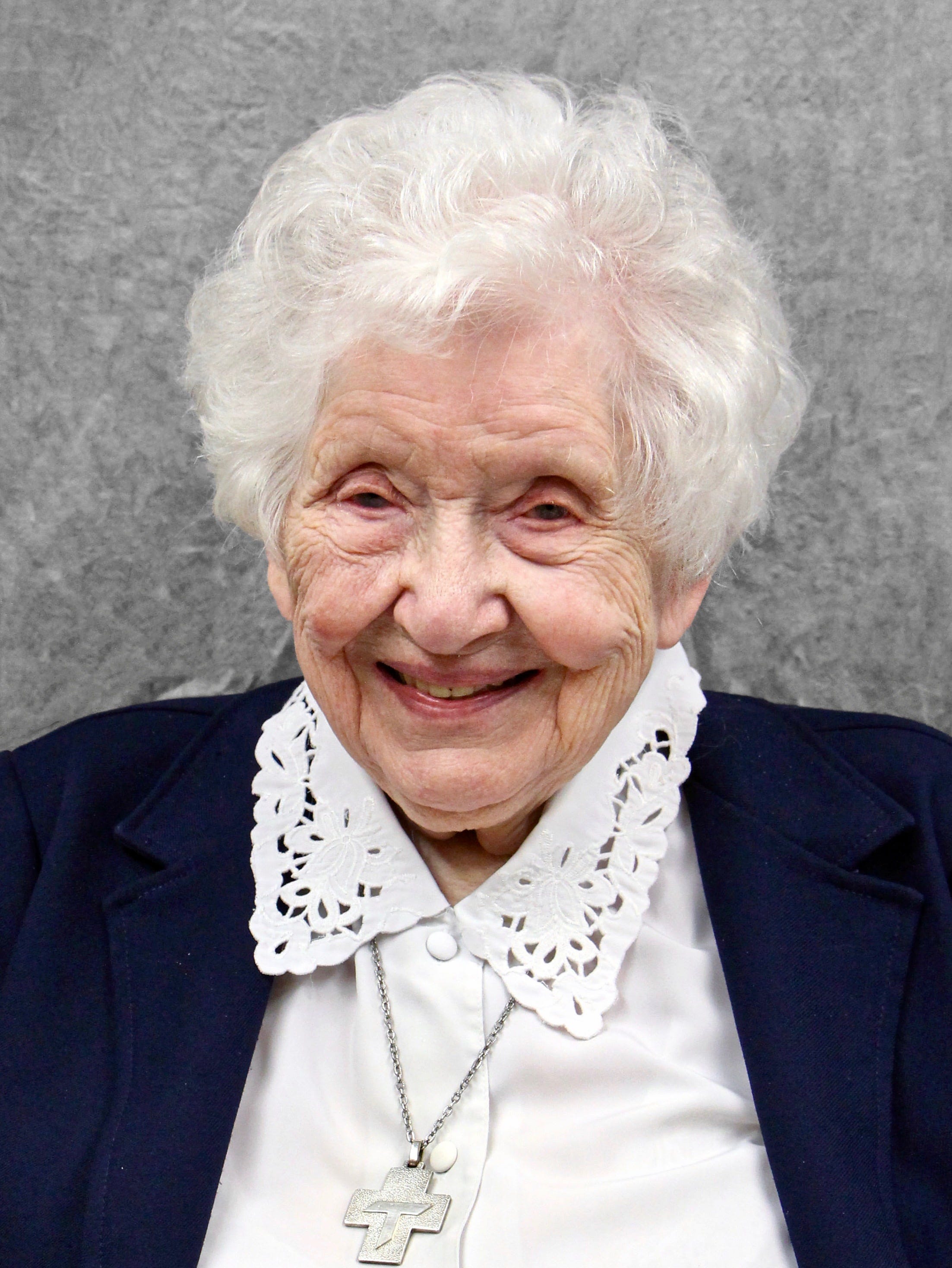 Sister Annelda Holtkamp died from COVID-19.