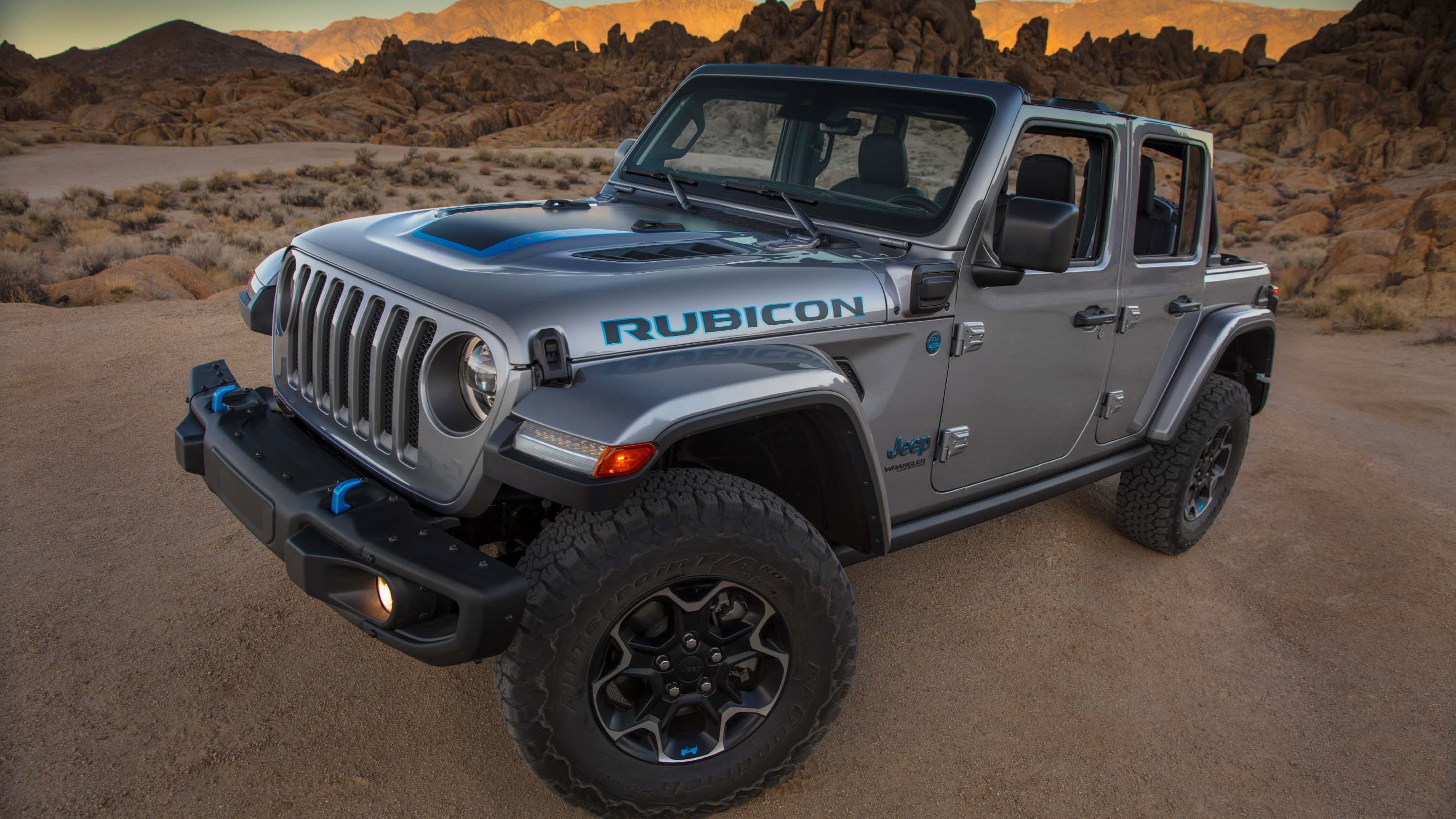 Debut Jeep Wrangler 4xe Plug In Hybrid Promises Smooth Rock Crawling Debut Jeep Wrangler 4xe Plug In Hybrid Promises Smooth Rock Crawling