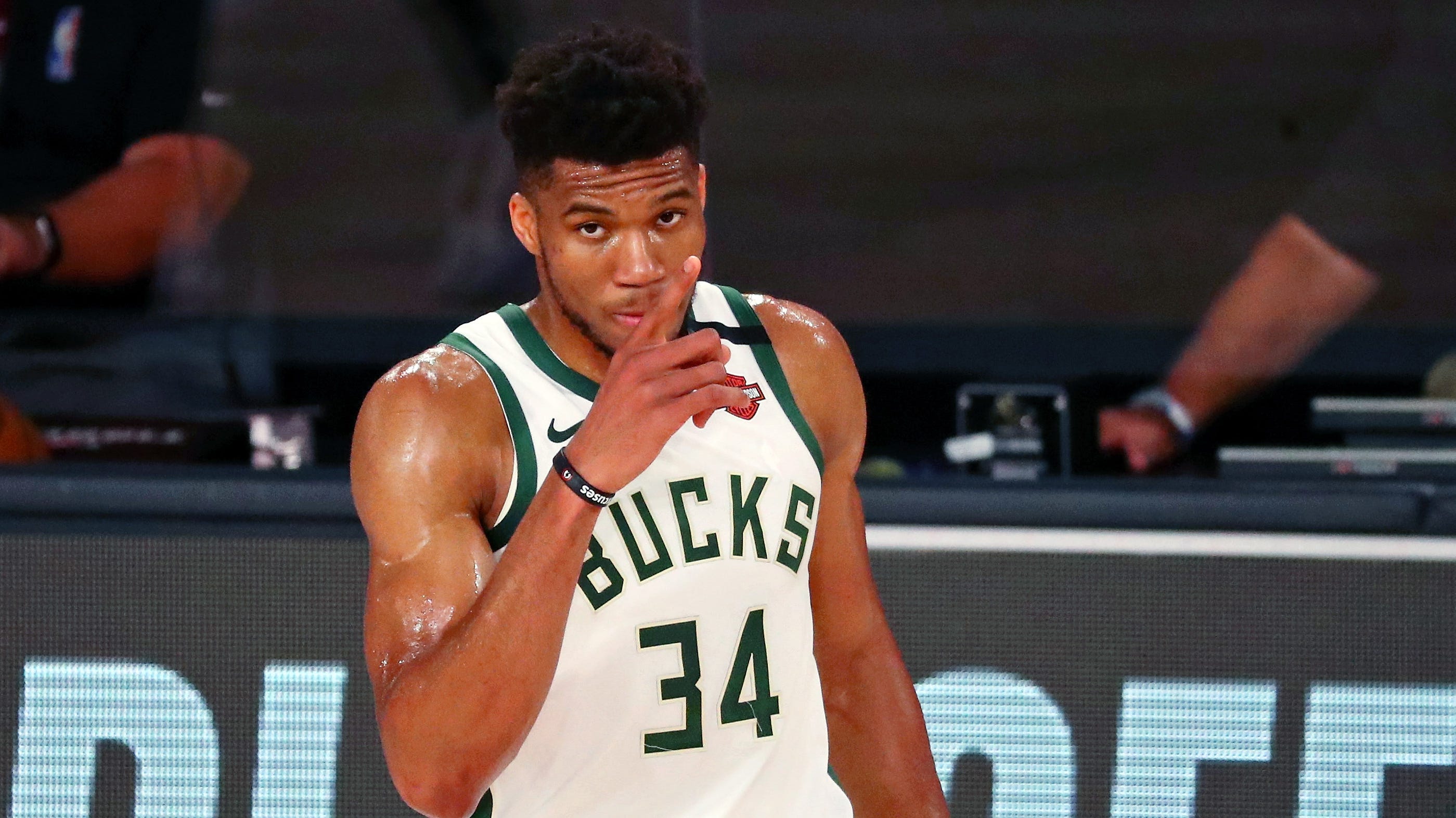 Giannis Antetokounmpo uncertain for Game 5 after re-injuring ankle