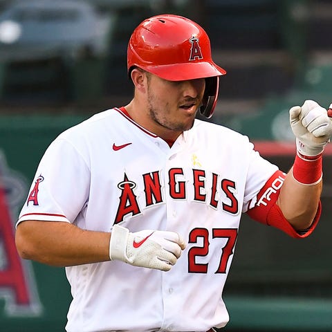 Mike Trout (27) is congratulated by teammate Justi