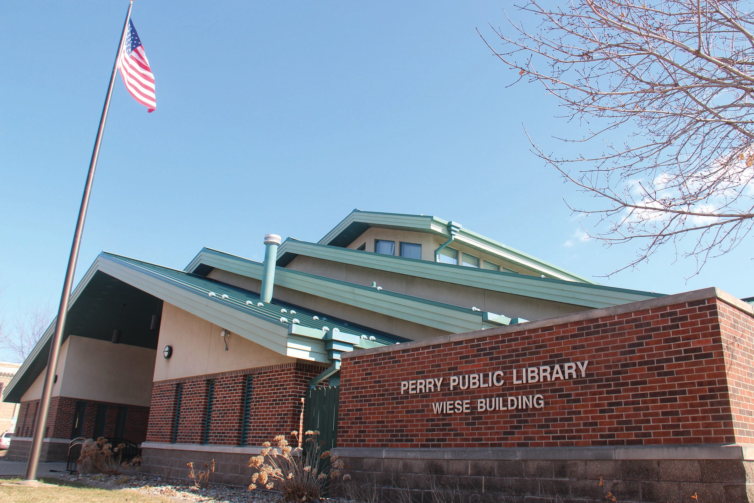 Books and Bites, Mystery Book Club at Perry Public Library