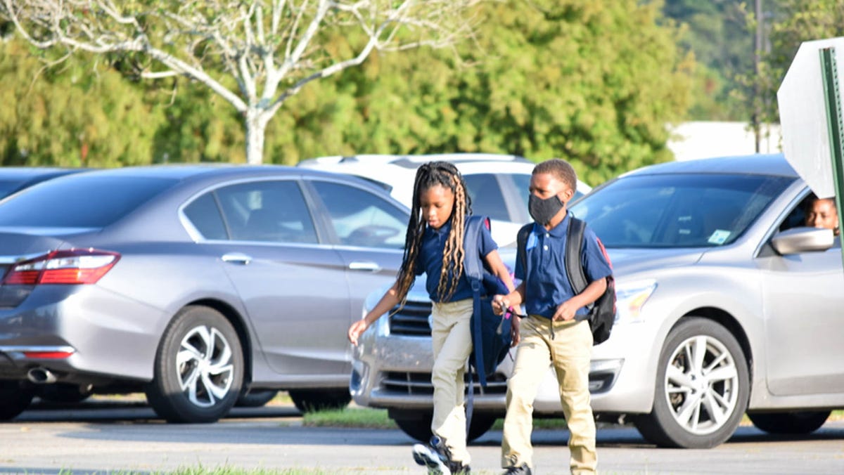 Lafayette Parish schools host first day of school during COVID19