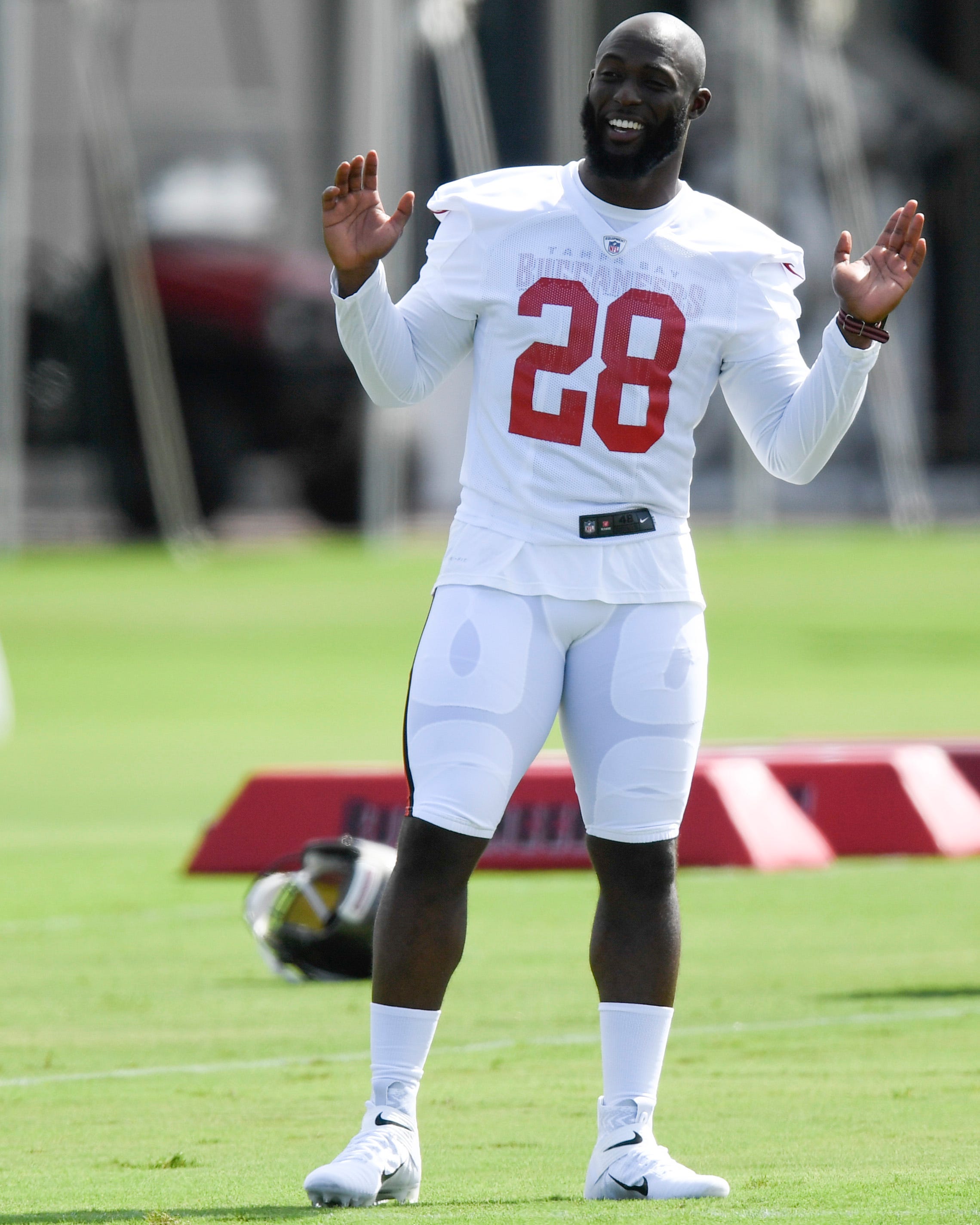 leonard fournette tampa bay jersey