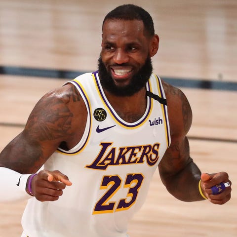 LeBron James helped the Lakers get past Houston fo