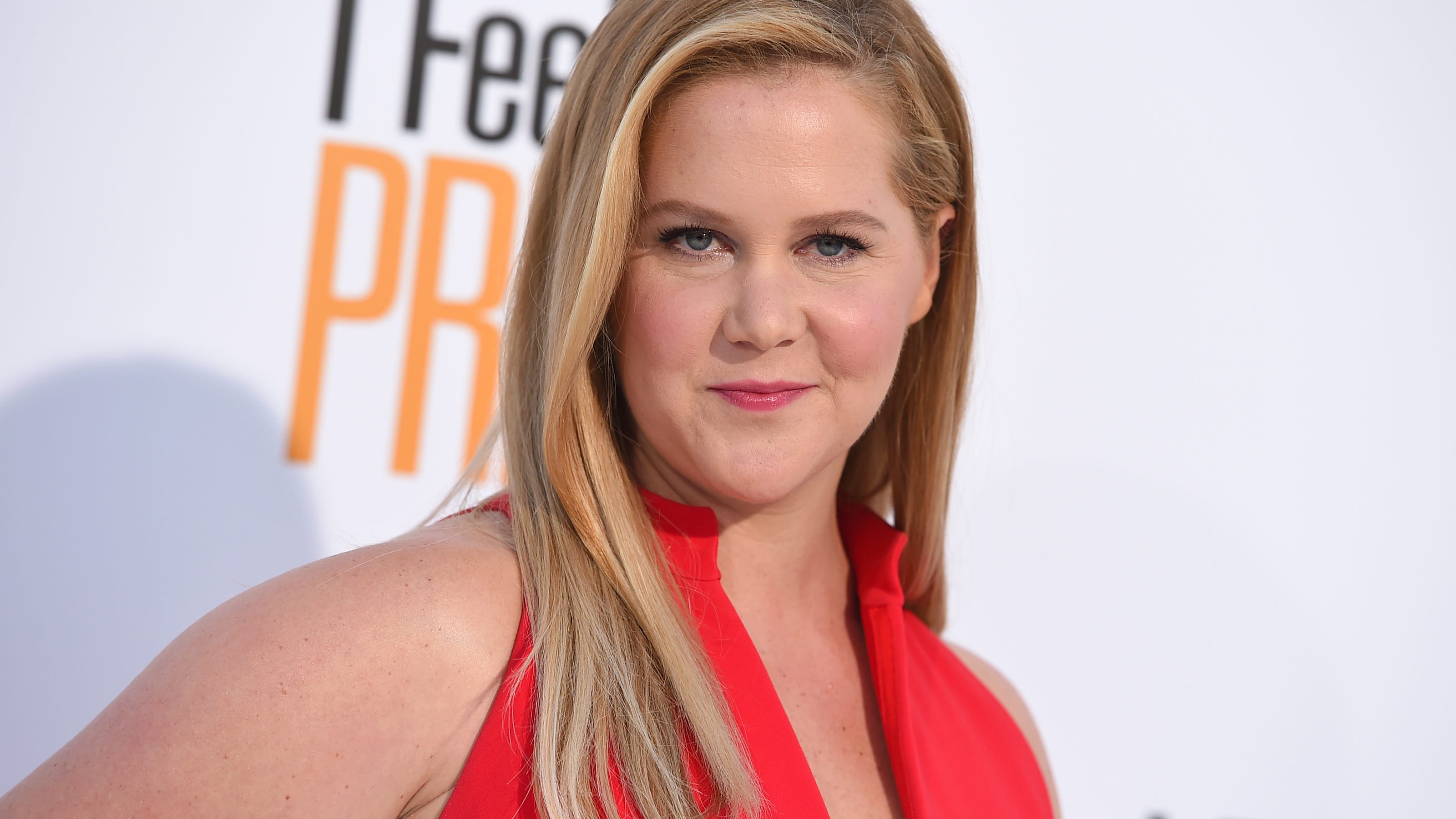 Fans applaud Amy Schumer for honoring National Bikini Day with graphic phot...