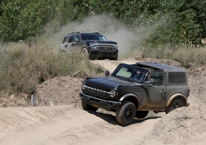 The 2021 Ford Bronco Four-Door follows the Bronco Two-Door during a Bronco Day event during 2020, which will soon take place on August 11, 2020 at Holly Oaks Off-Road Park in Holly, Michigan.  .  The media was revolved around a variety of 2021 Ford Broncos during the event.