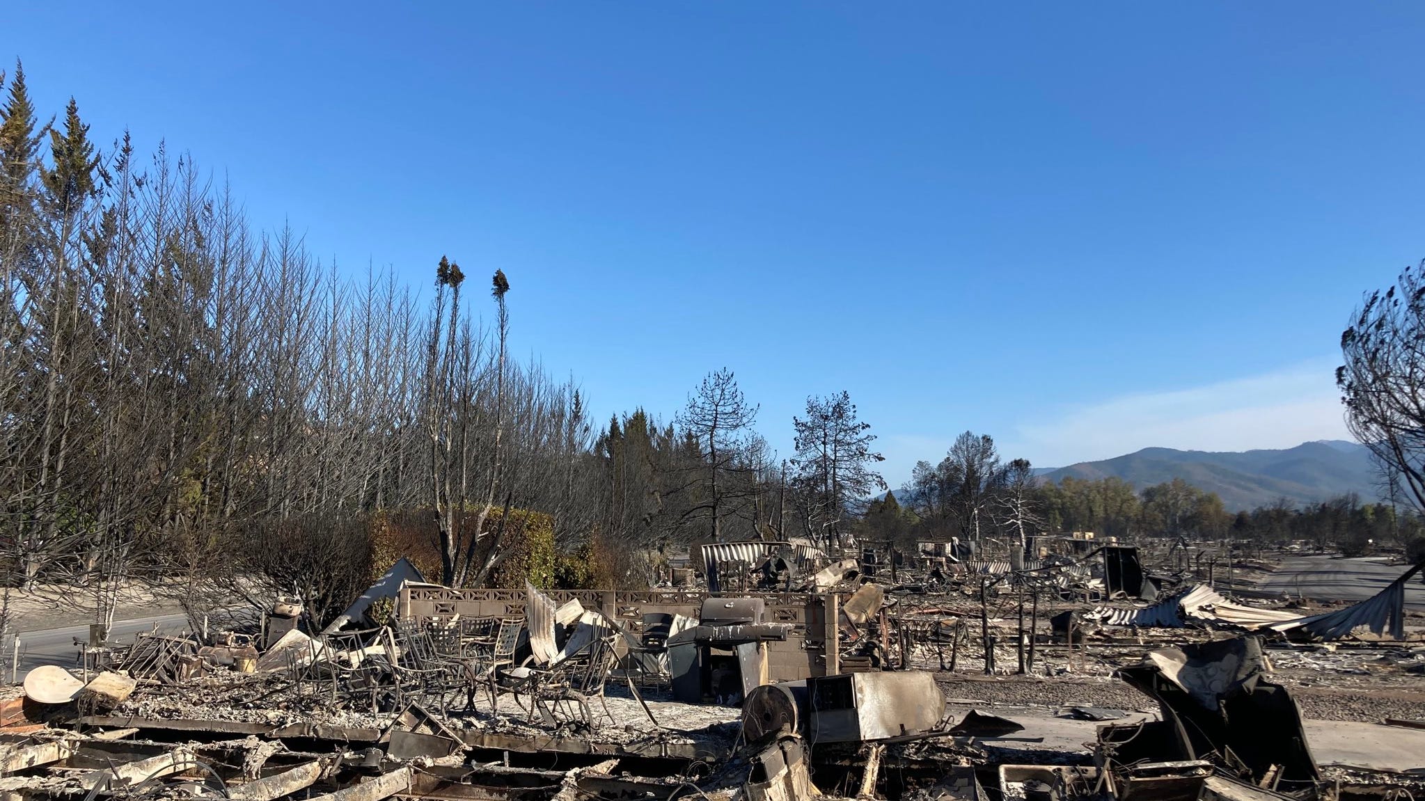 Almeda Fire in southern Oregon: Two confirmed dead; 600 homes destroyed