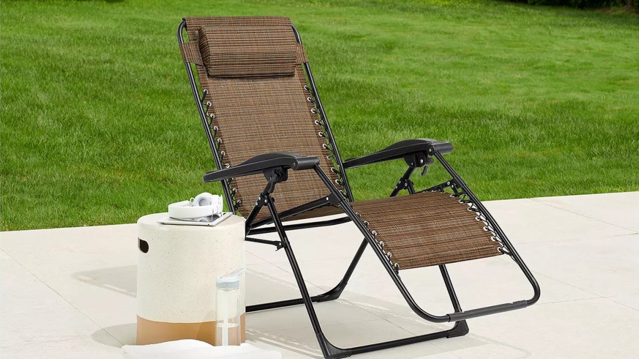 Zero Gravity Chair Get This Best Selling Kohls Patio Seat For Half Off