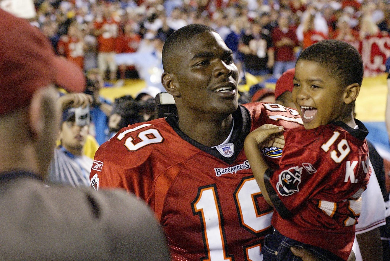 KeyShawn Johnson 3 facts on the ULM football linebacker