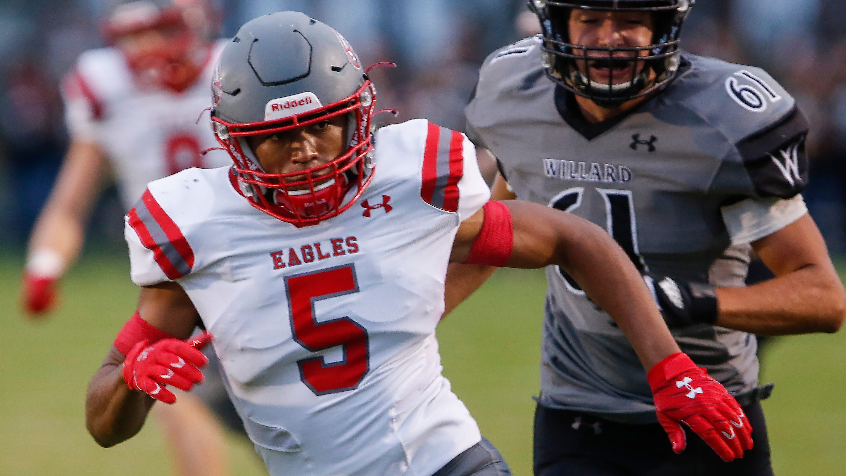 Nixa High School linebacker named News-Leader player of the year Nixa High School linebacker named News-Leader player of the year