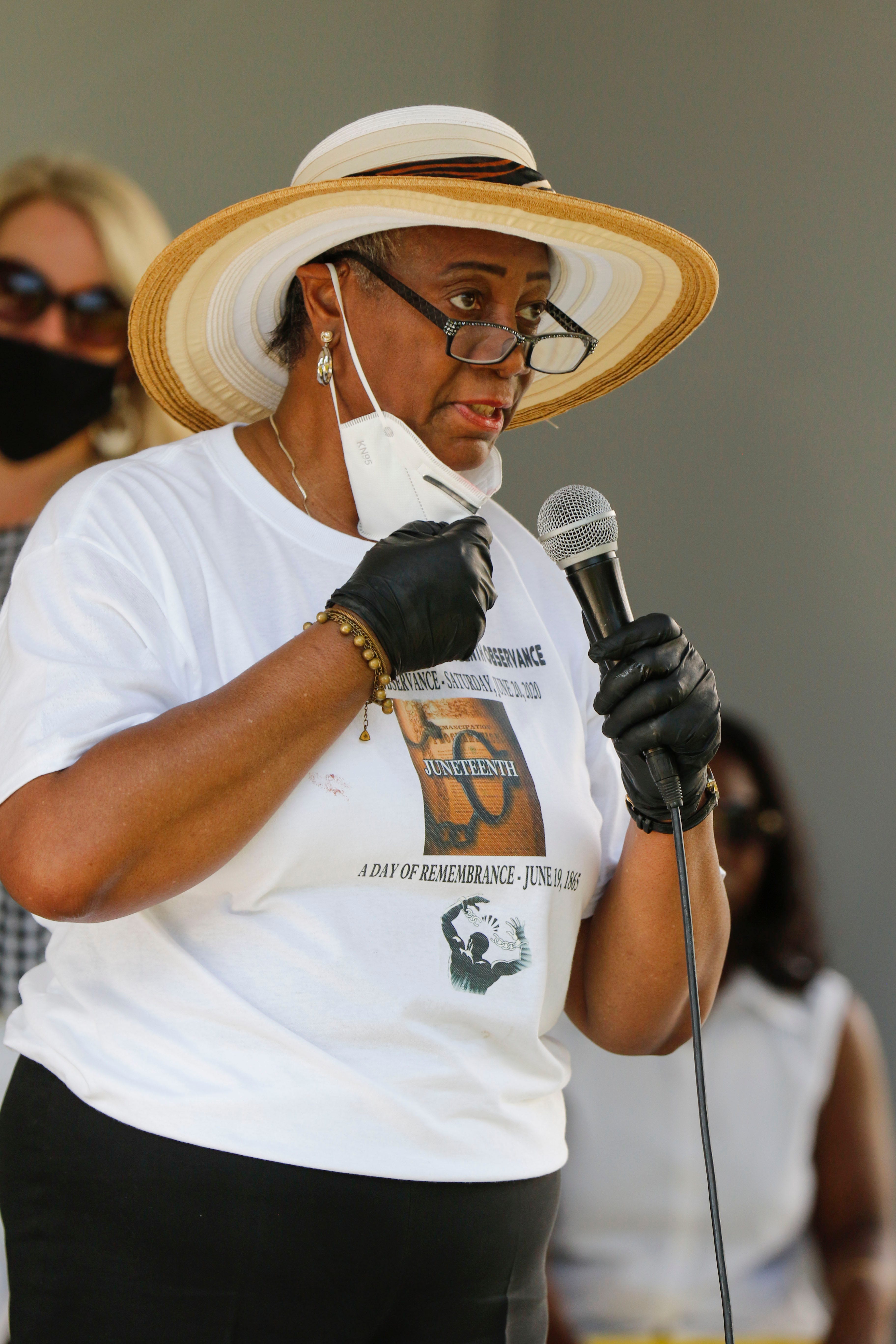 Doris Moore Bailey says a few parting words at the end of the Juneteenth celebration at Munn Park in Lakeland on June 20.