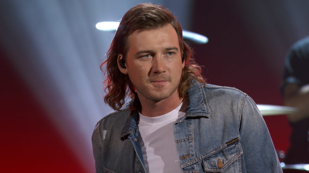 Morgan Wallen apologizes after using a racial stir in video