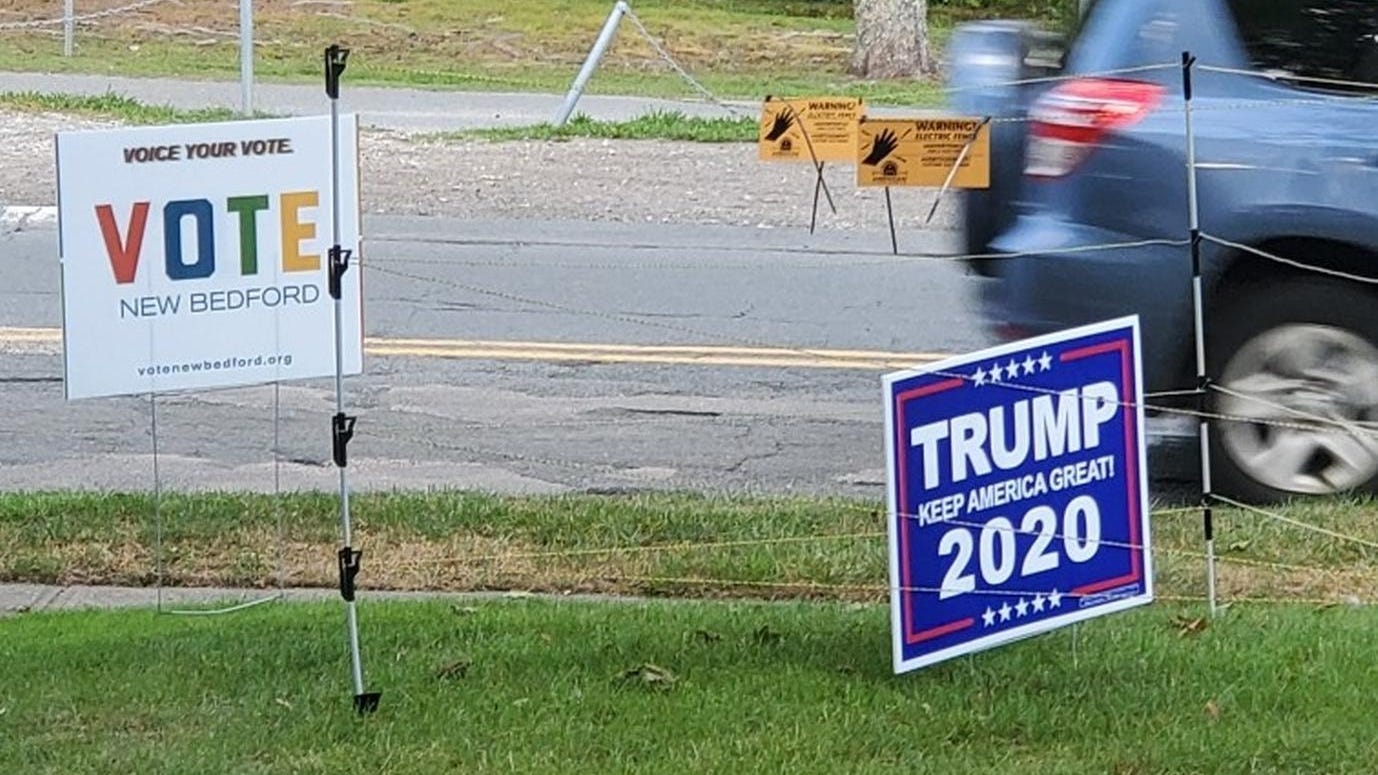 Massachusetts man puts up electric fence around Trump lawn sign