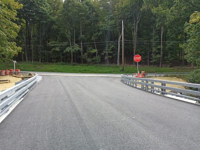 Mill Lane Bridge in Pleasant Valley has been restored and is reopen to traffic.
