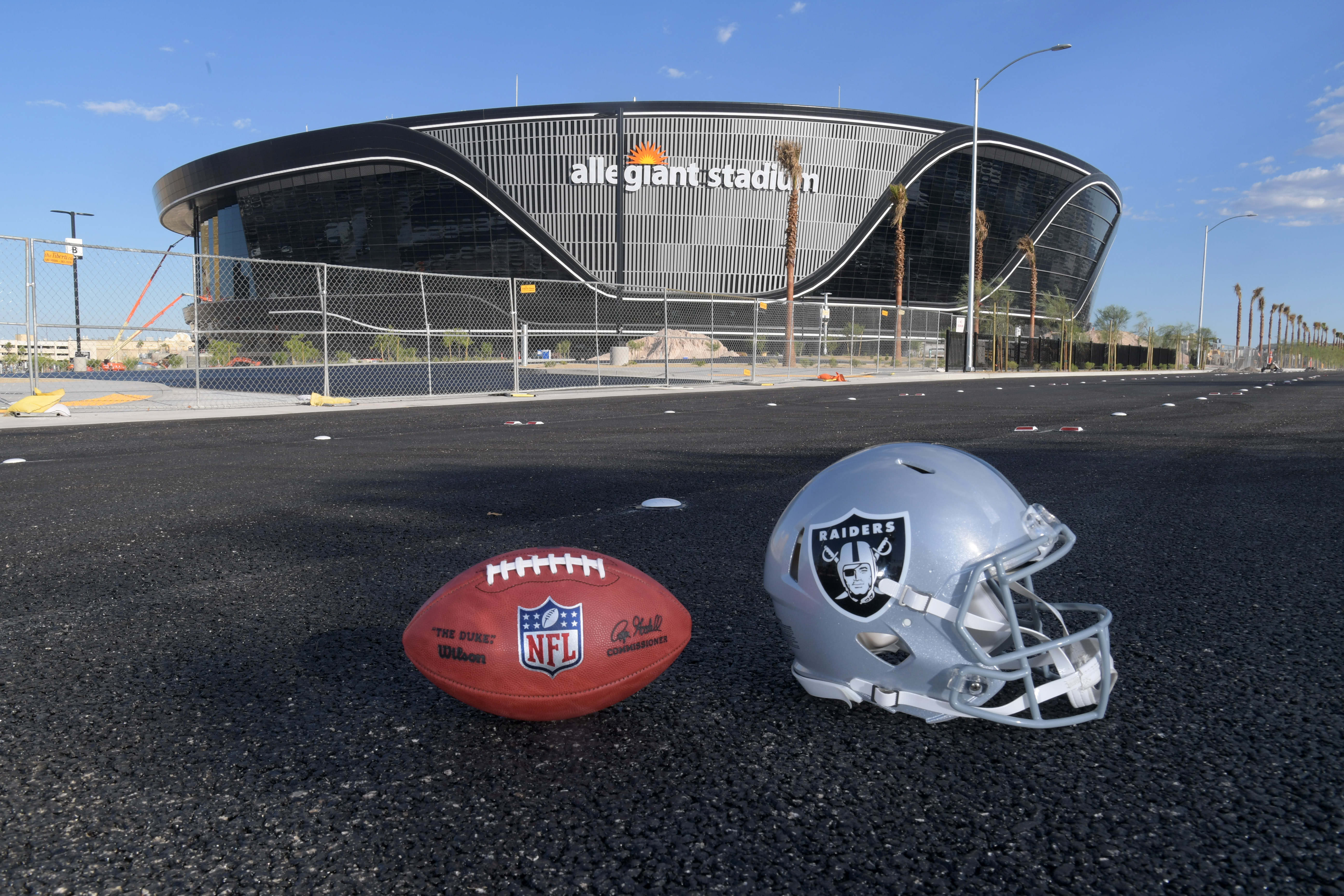 Allegiant Stadium Las Vegas Raiders Set To Unveil New Home On Mnf