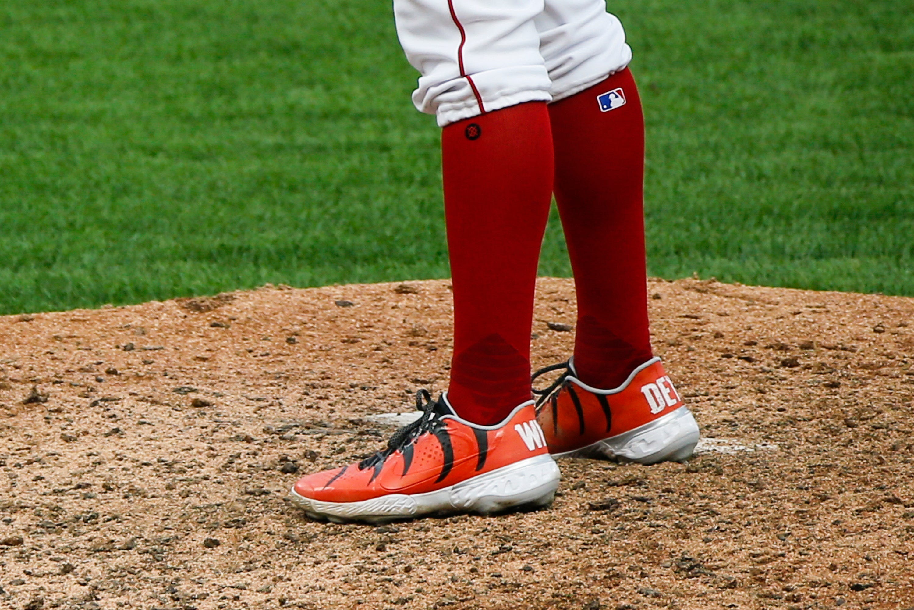 trevor bauer shoes