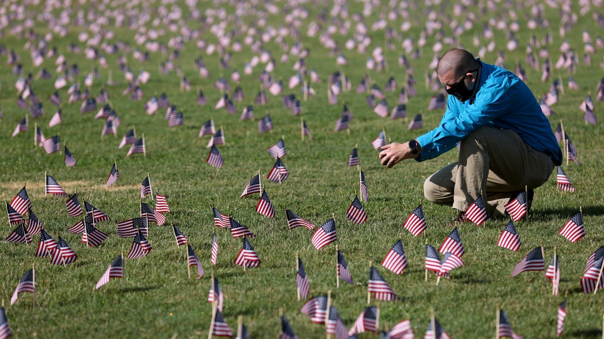 COVID19 deaths memorialized as US passes 200,000 lives lost