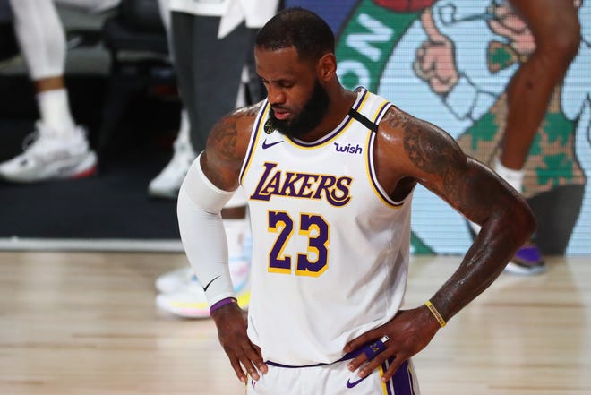 Nba Playoffs Lakers Get Wake Up Call In Game 3 Loss To Nuggets