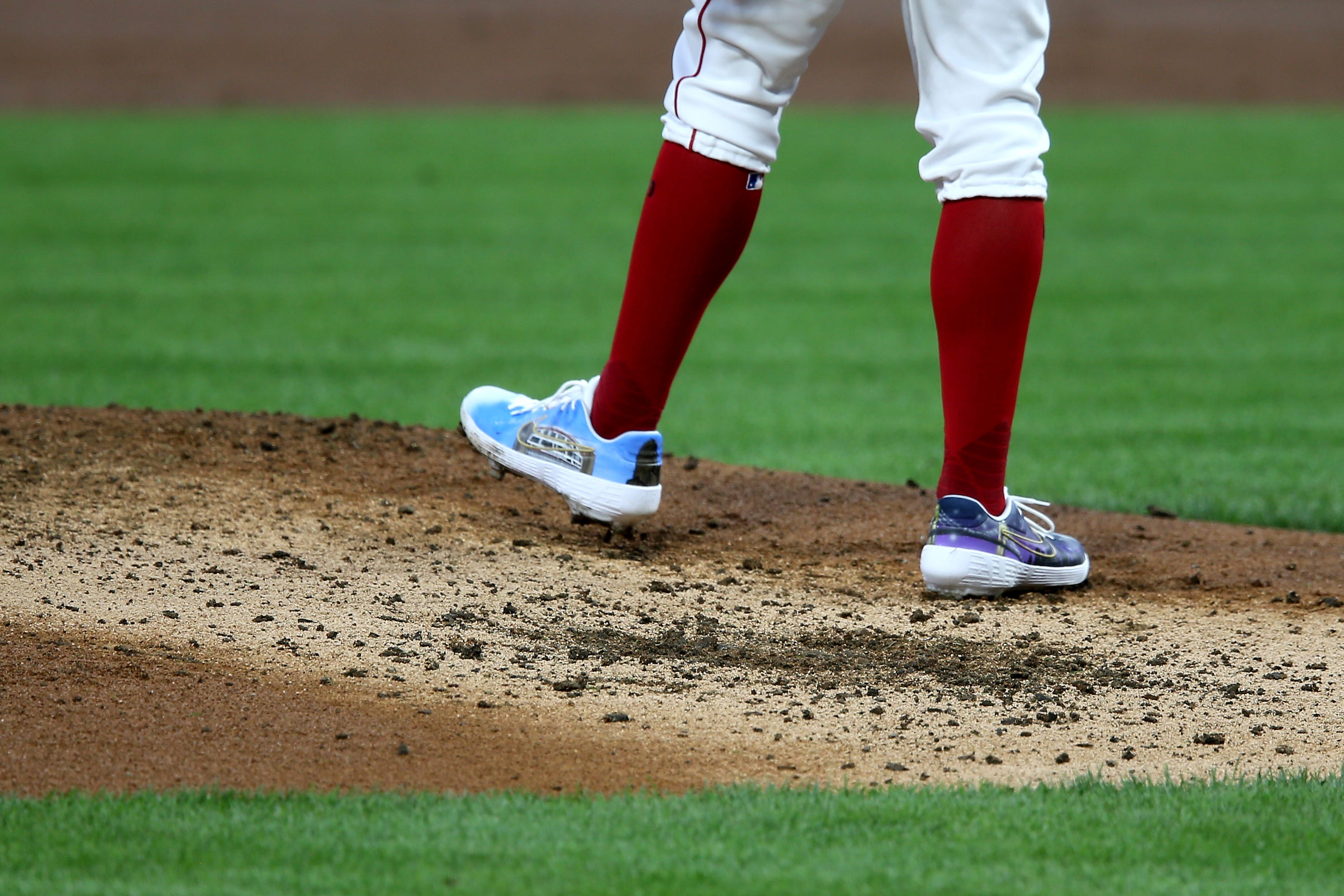 trevor bauer shoes