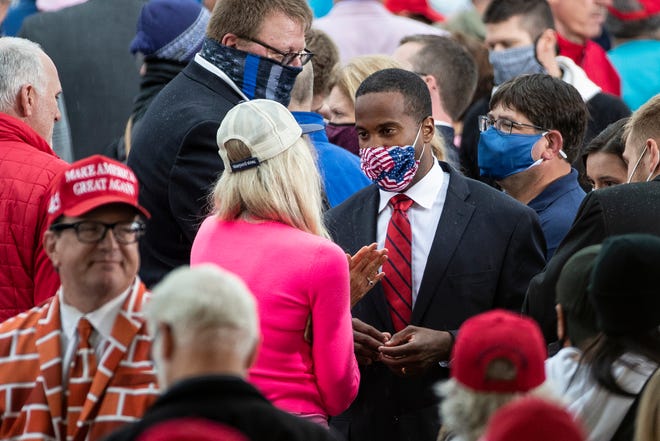 John James And Gary Peters In Nasty Us Senate Race In Michigan