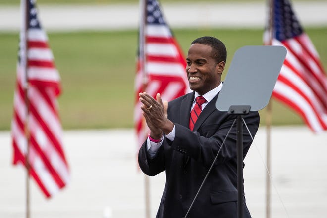 John James And Gary Peters In Nasty Us Senate Race In Michigan