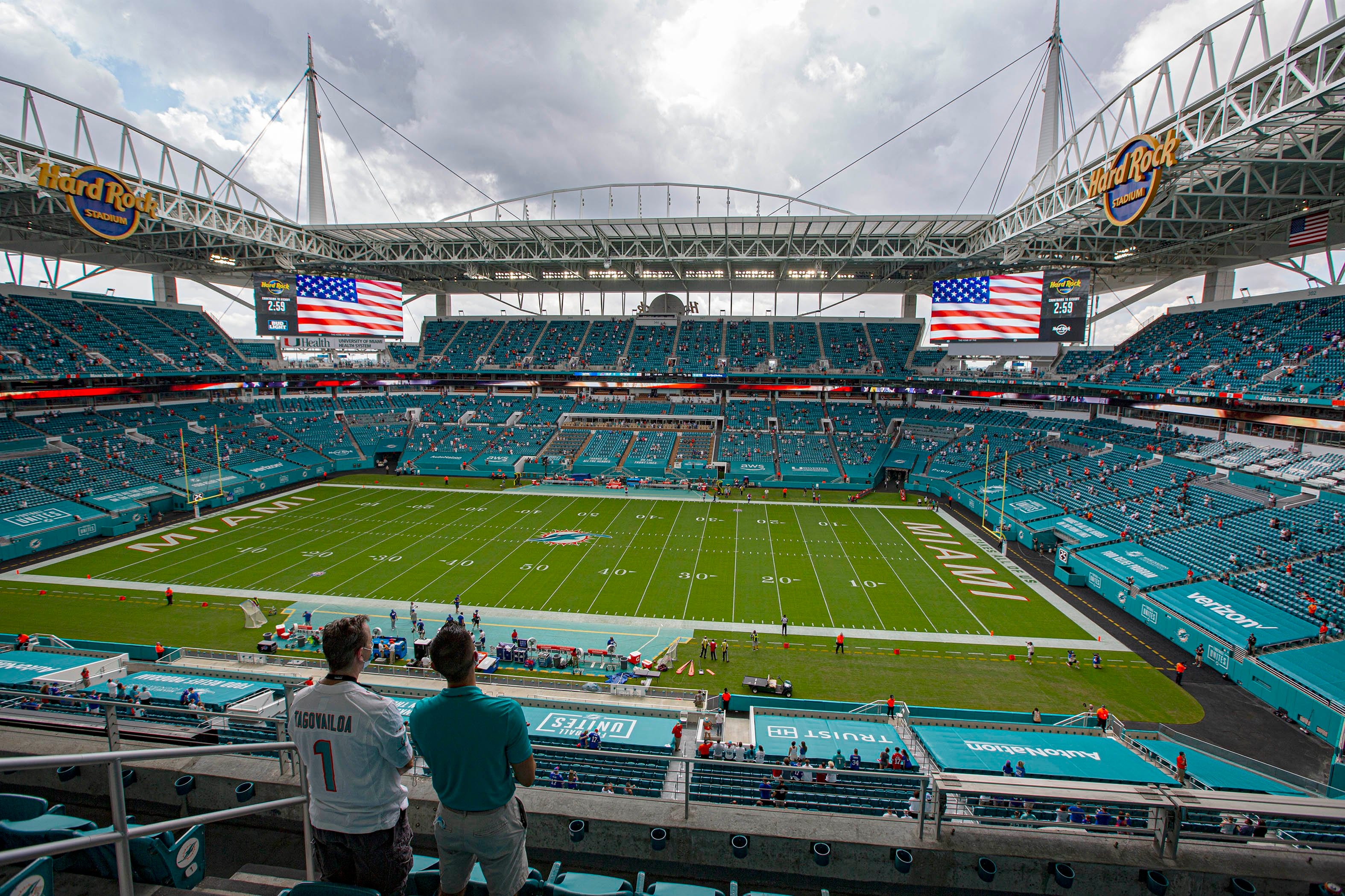 Parking Lots Open Two Hours Before Florida State Miami Kickoff But No Tailgating At Hard Rock Stadium