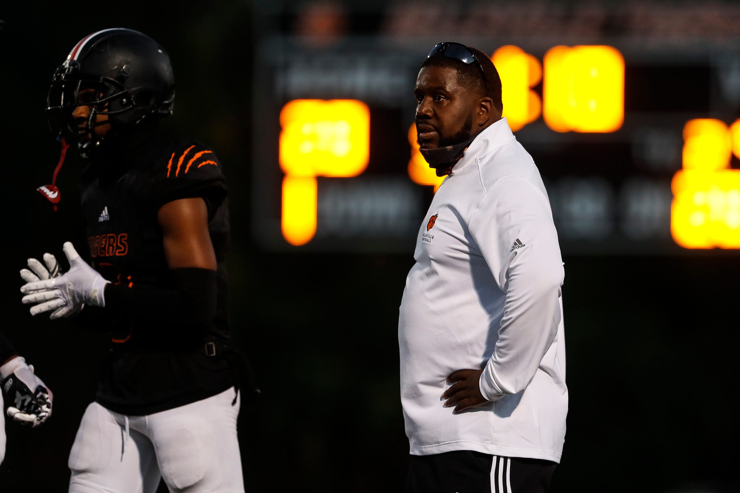 Belleville football's Jermain Crowell fired after MHSAA violations Belleville football's Jermain Crowell fired after MHSAA violations