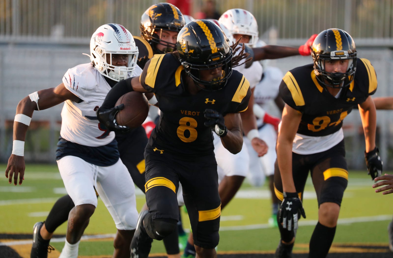 FHSAA releases new football classifications, regions for SWFL teams