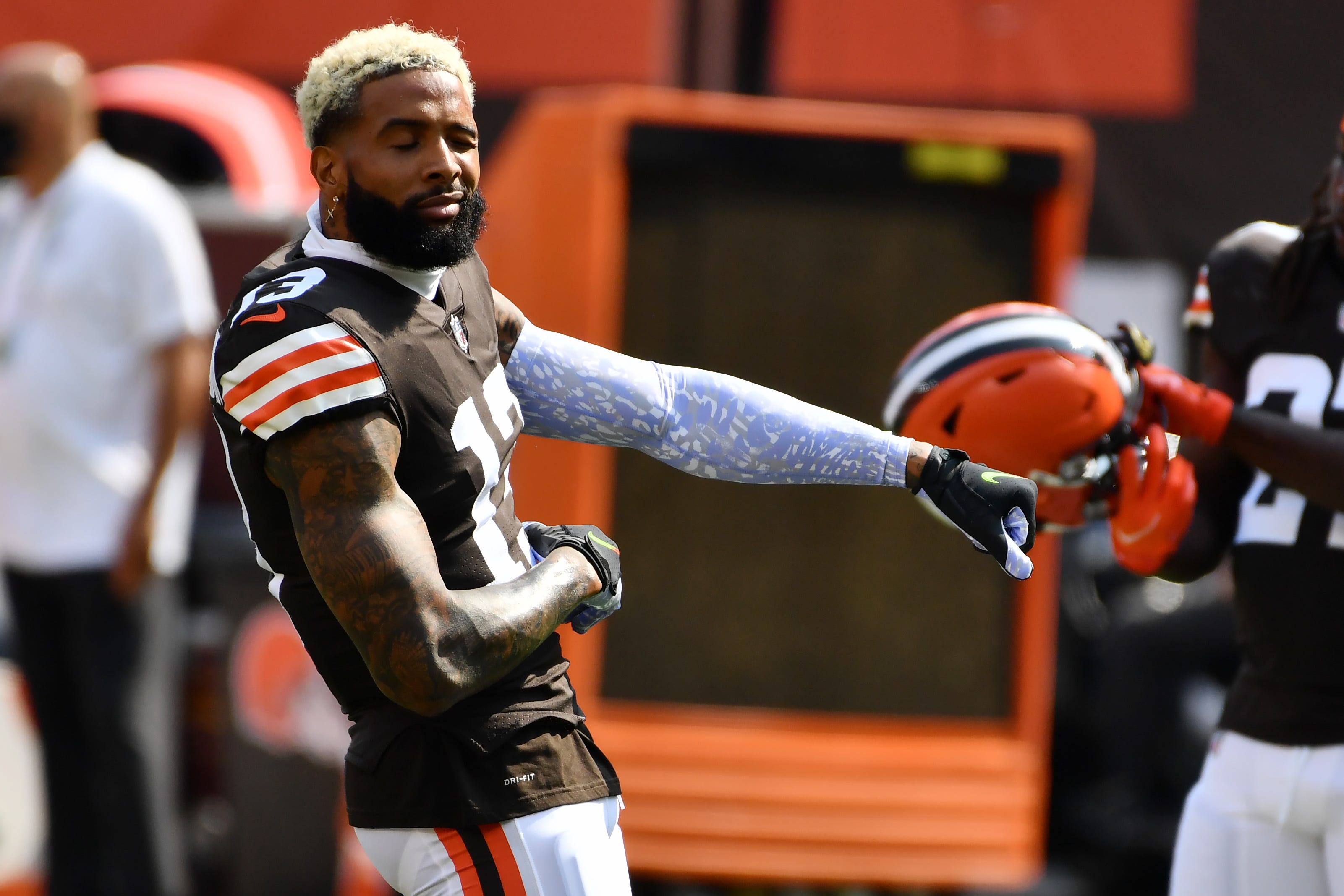 Browns' Odell Beckham Jr. to play Sunday: 'Finally the world gets to see this man'